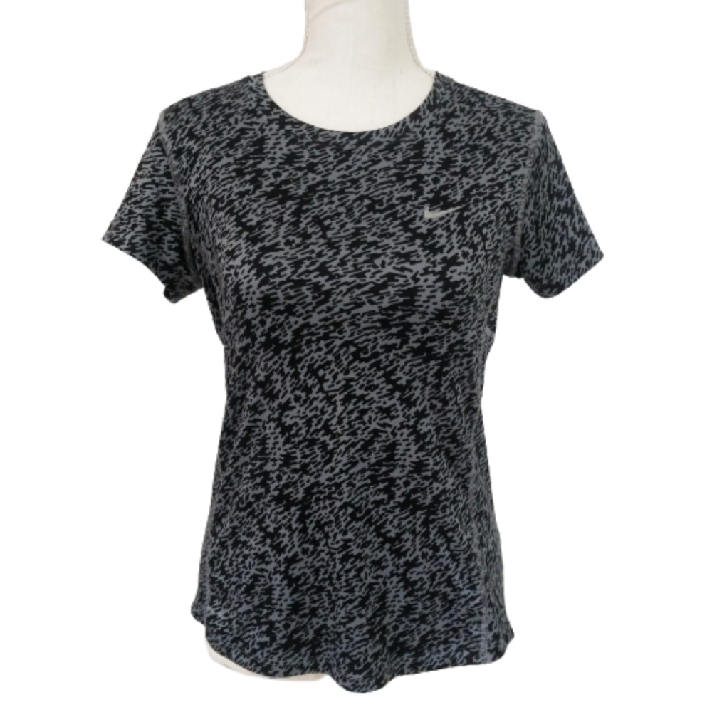 Nike Running Dri-Fit Womens Athletic Tee Shirt